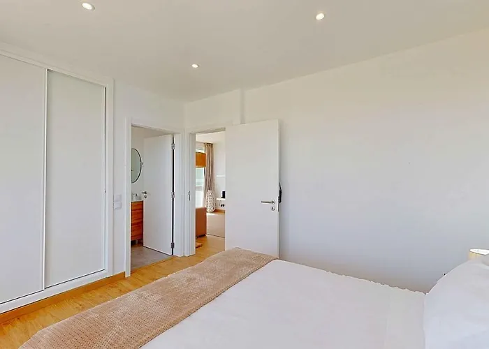 Da Avo Te - Em Frente A C Piscina Lägenhet *