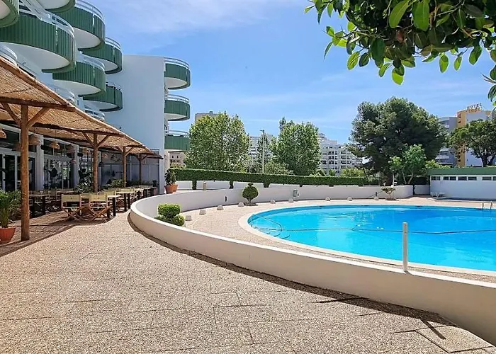 Da Avo Te - Em Frente A C Piscina *